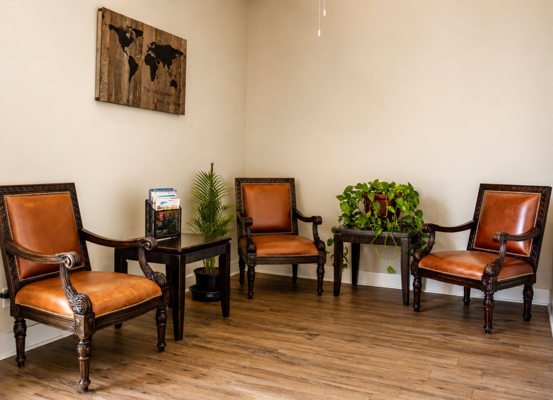 Guest lounge with comfortable seating at Rivercity RV Park